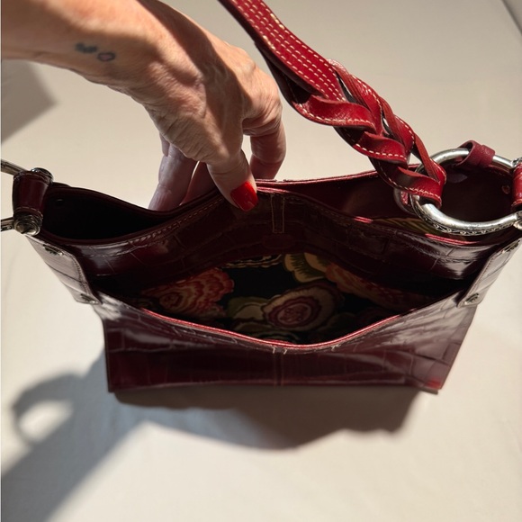 Brighton Endora red croc embossed leather shoulder bag - Picture 8 of 16